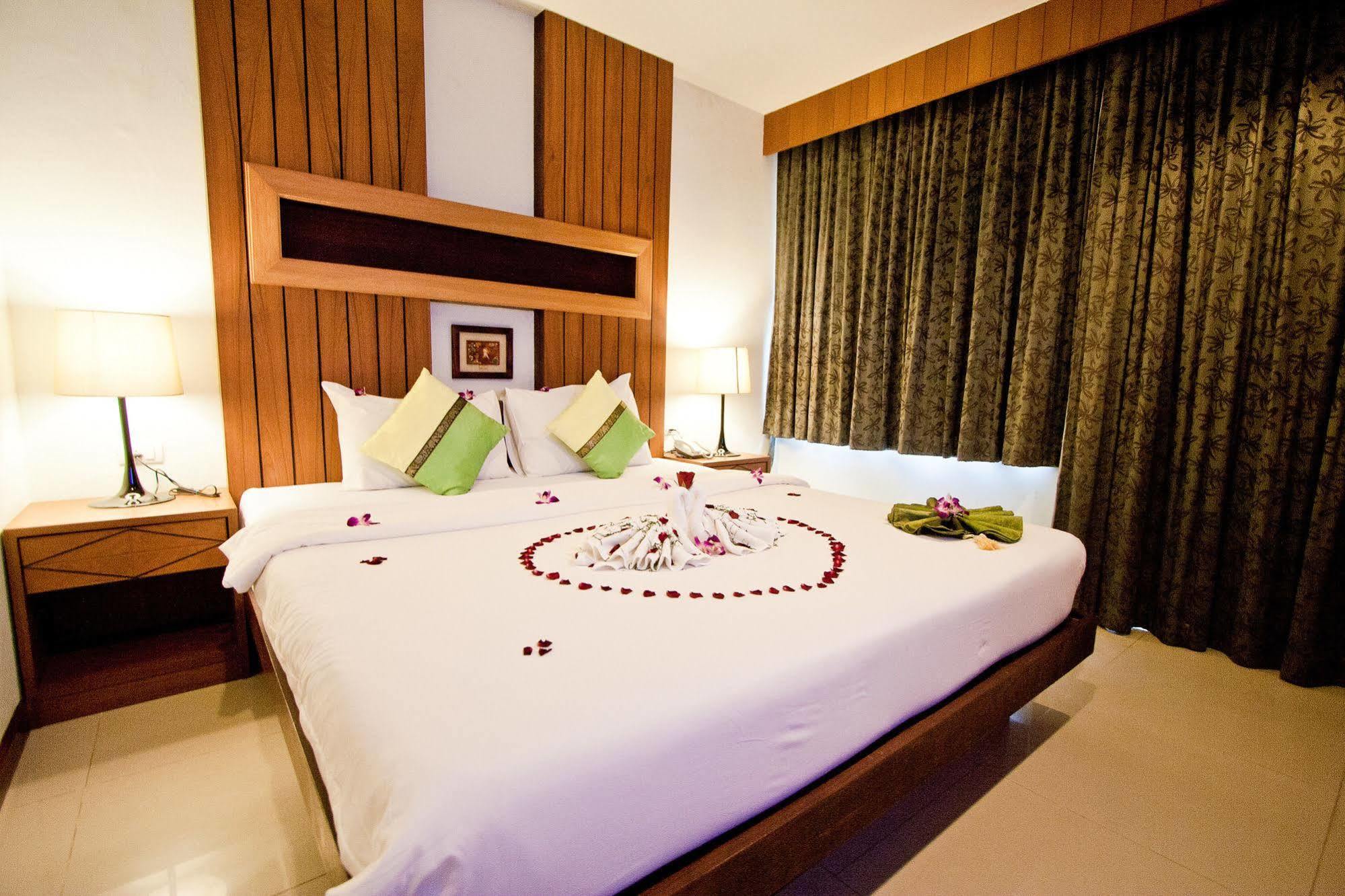 The Chambre Patong Kültér fotó